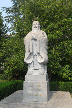 北京理工大学雕塑