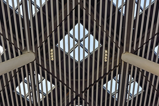 钢结构天花板
