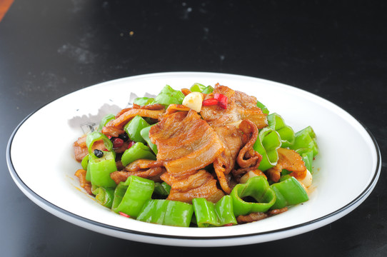 辣椒炒肉