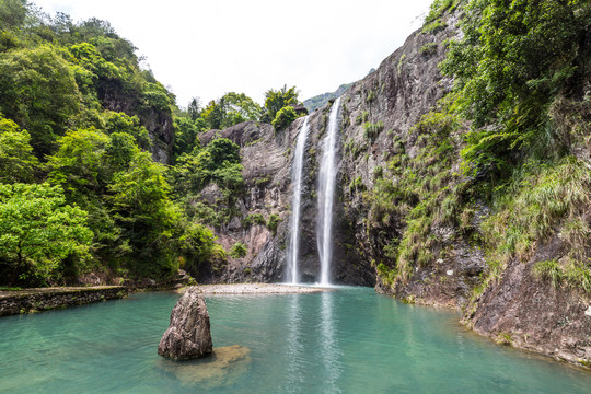 青山