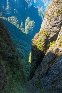 俯瞰峡谷