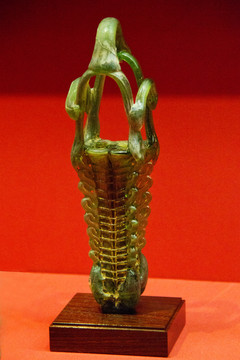 罗马帝国时代玻璃提梁壶