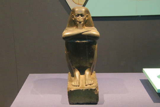 古埃及文物雕塑石雕人物
