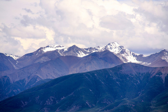 祁连山卓尔山