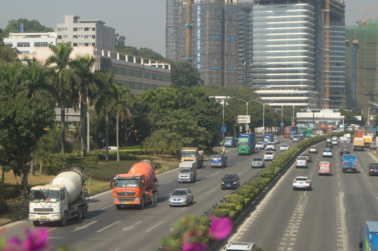 107国道深圳西乡路段交通景观