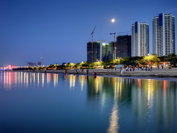 滨海夜景