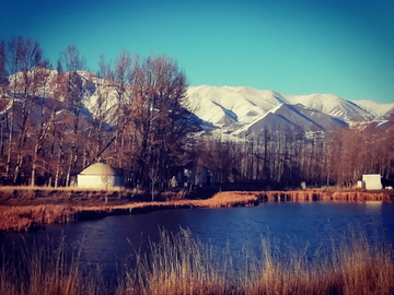 雪山湿地