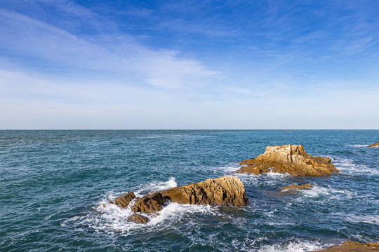 礁石海浪