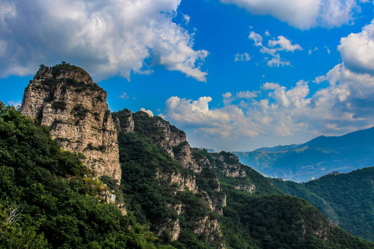 北京灵山黄草梁风景区