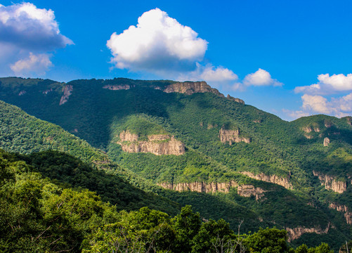 北京灵山黄草梁风景区