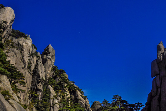 黄山奇石怪石风光