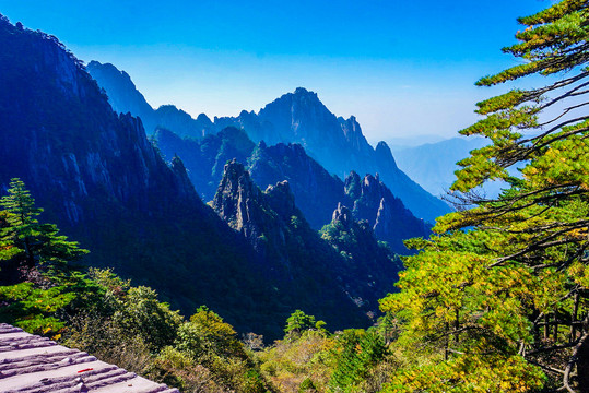 黄山奇石怪石风光