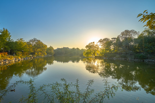 北京大学未名湖