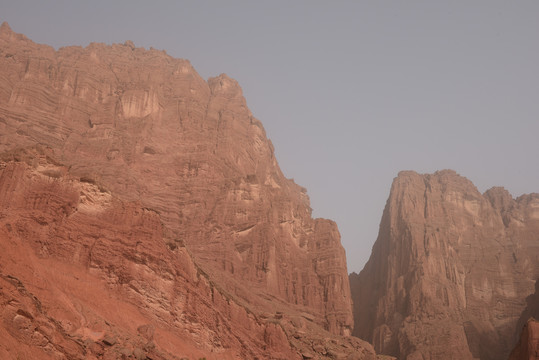 天山神秘大峡谷