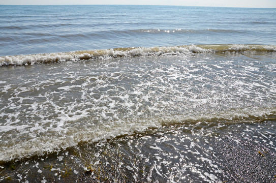 青海湖边