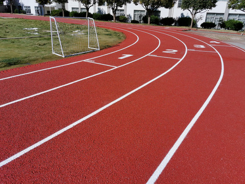 田徑場跑道劃線