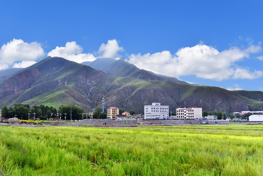 山区县城