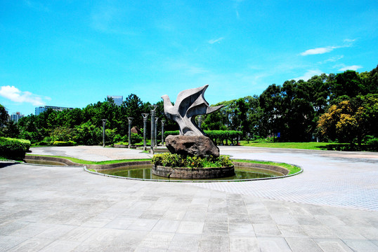 广场景观石雕塑飞鸽