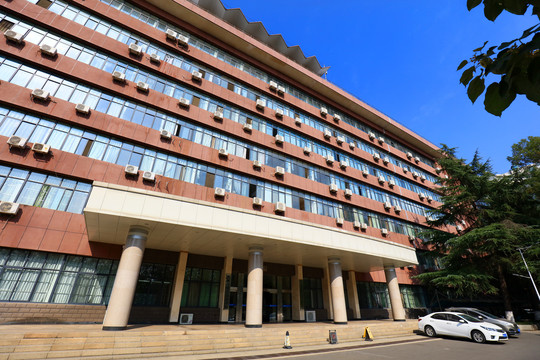 中国地质大学