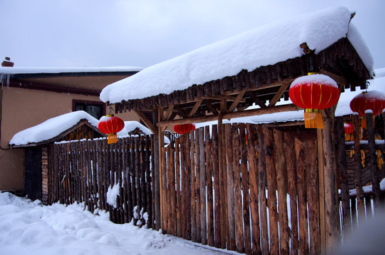 雪中木屋