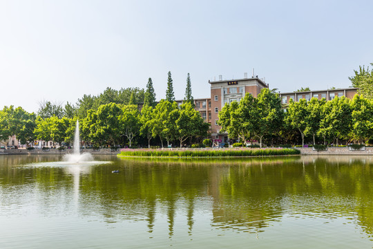 天津南开大学