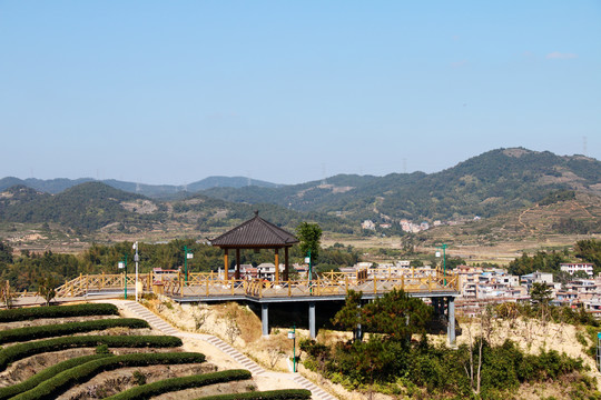 长龙畲山风情园