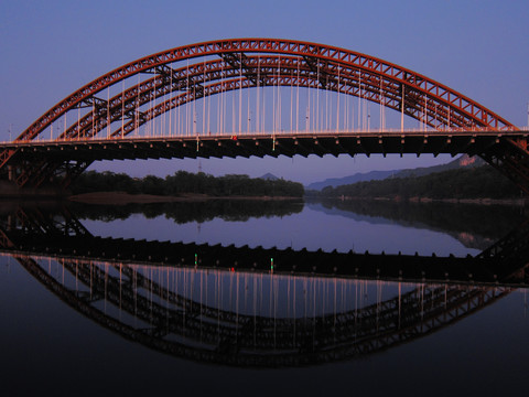 大桥夕阳