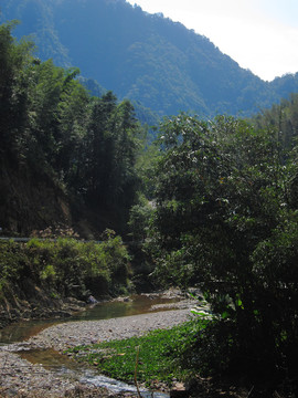 山沟