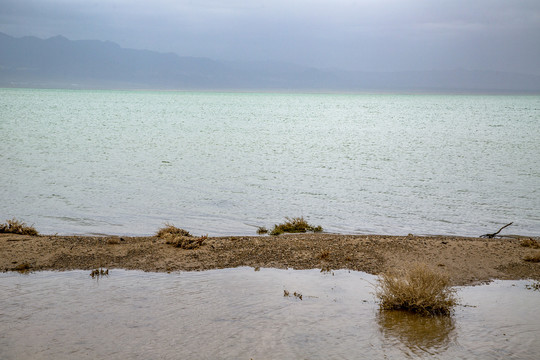 青海小柴达木湖