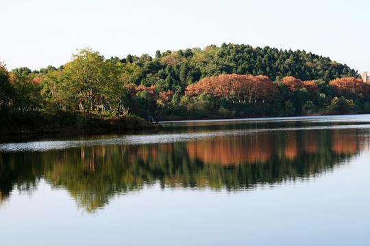 湖光山色