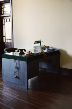 民国时期办公桌