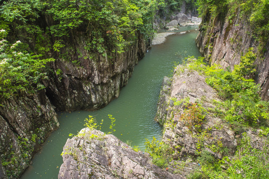 山涧小溪