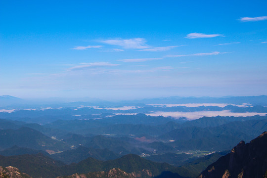 蓝色群山