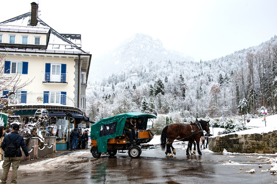 欧洲小镇雪景