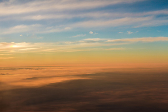 高山夕阳