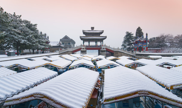 北京颐和园荇桥雪景