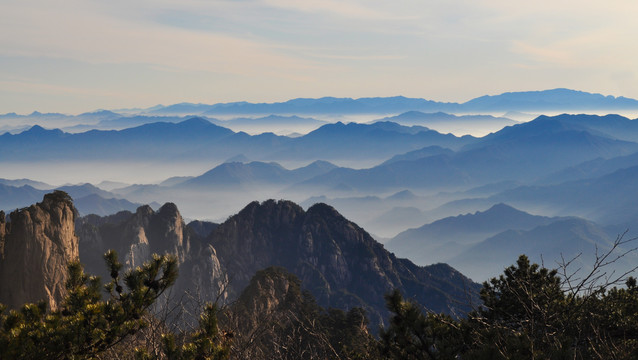 蓝色群山