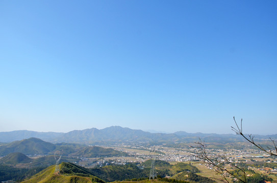 河谷小平原