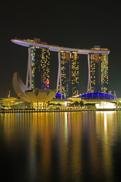 新加坡滨海湾金沙酒店夜景