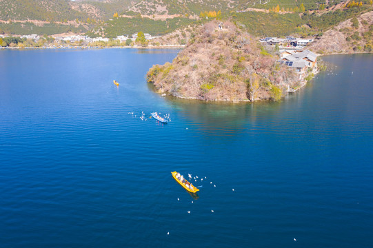 泸沽湖