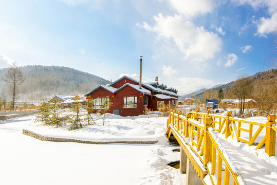 山村雪景