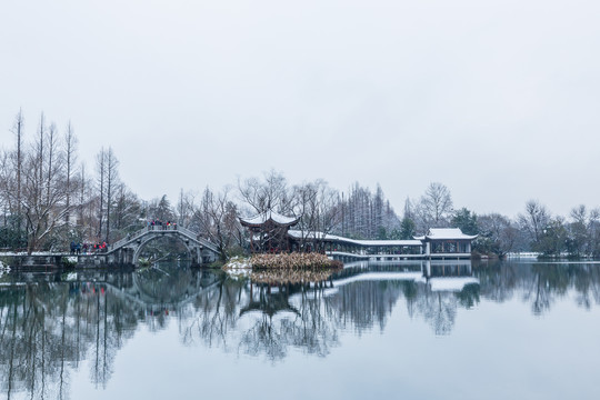 杭州西湖雪景