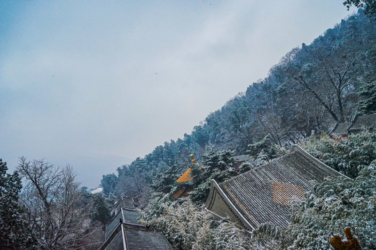 潭柘寺雪景大山古建筑雪景