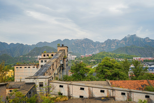 北京王平煤矿废弃建筑厂房生活区