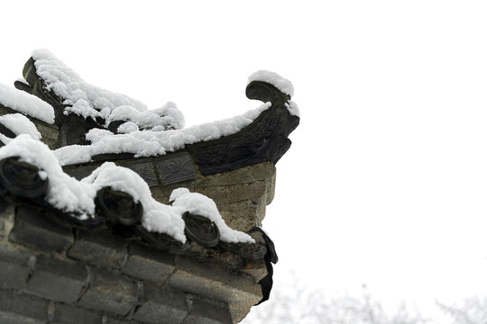 飞檐雪景