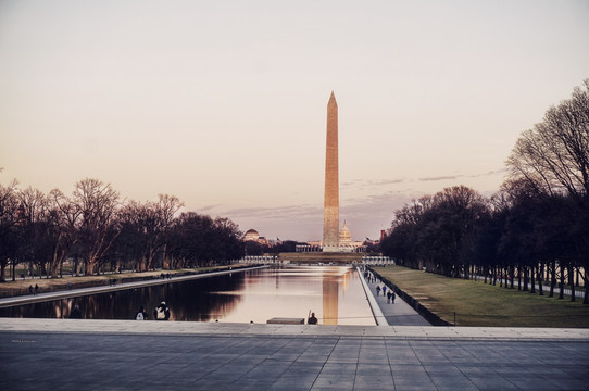 黄昏日落华盛顿纪念碑