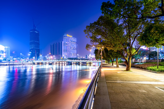 宁波三江口夜景