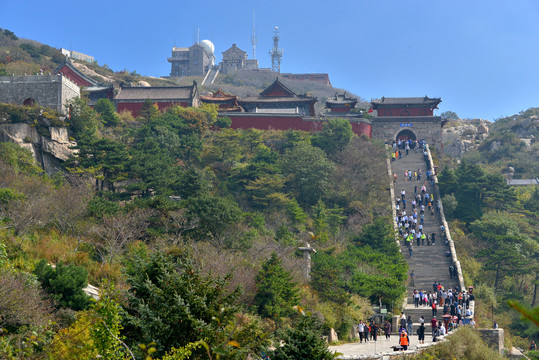 泰山西神门