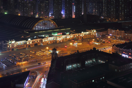 沈阳火车站夜景