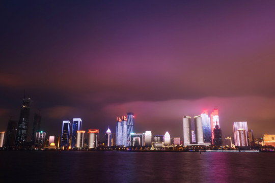 青岛五四广场和奥帆中心海边夜景